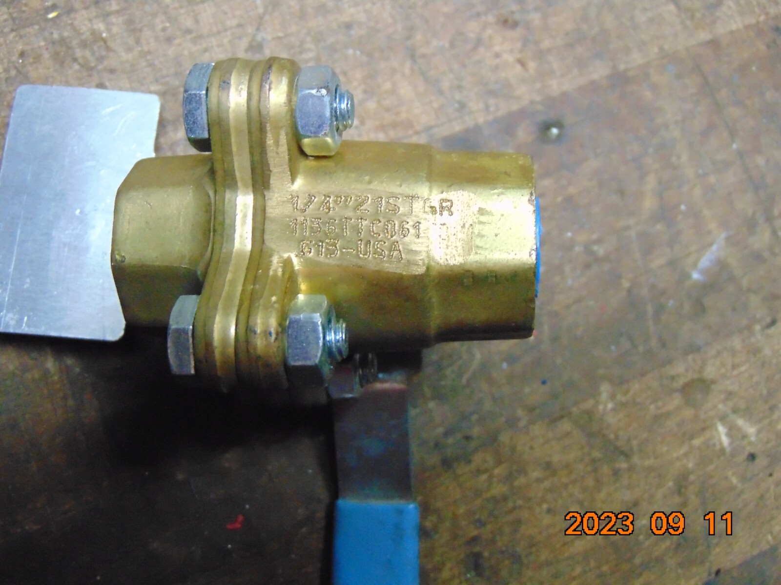 Jamesbury 1/4 21STGR1136TTC061 Ball Valve 1/4 inch NPTF Threaded Brass Grounded