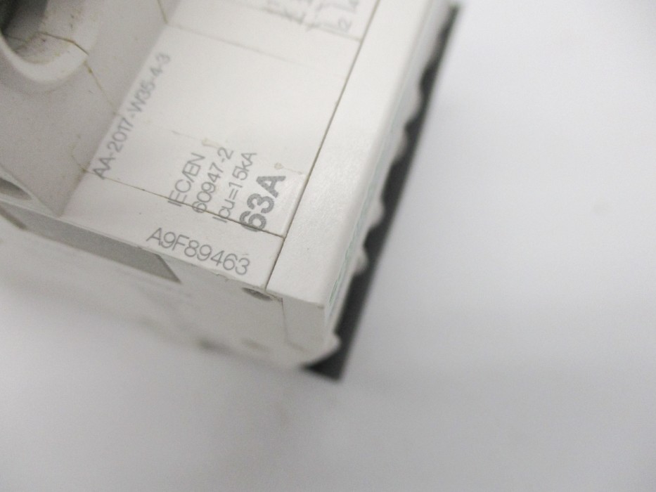 SCHNEIDER ELECTRIC A9F89463 400V 63A NSNP