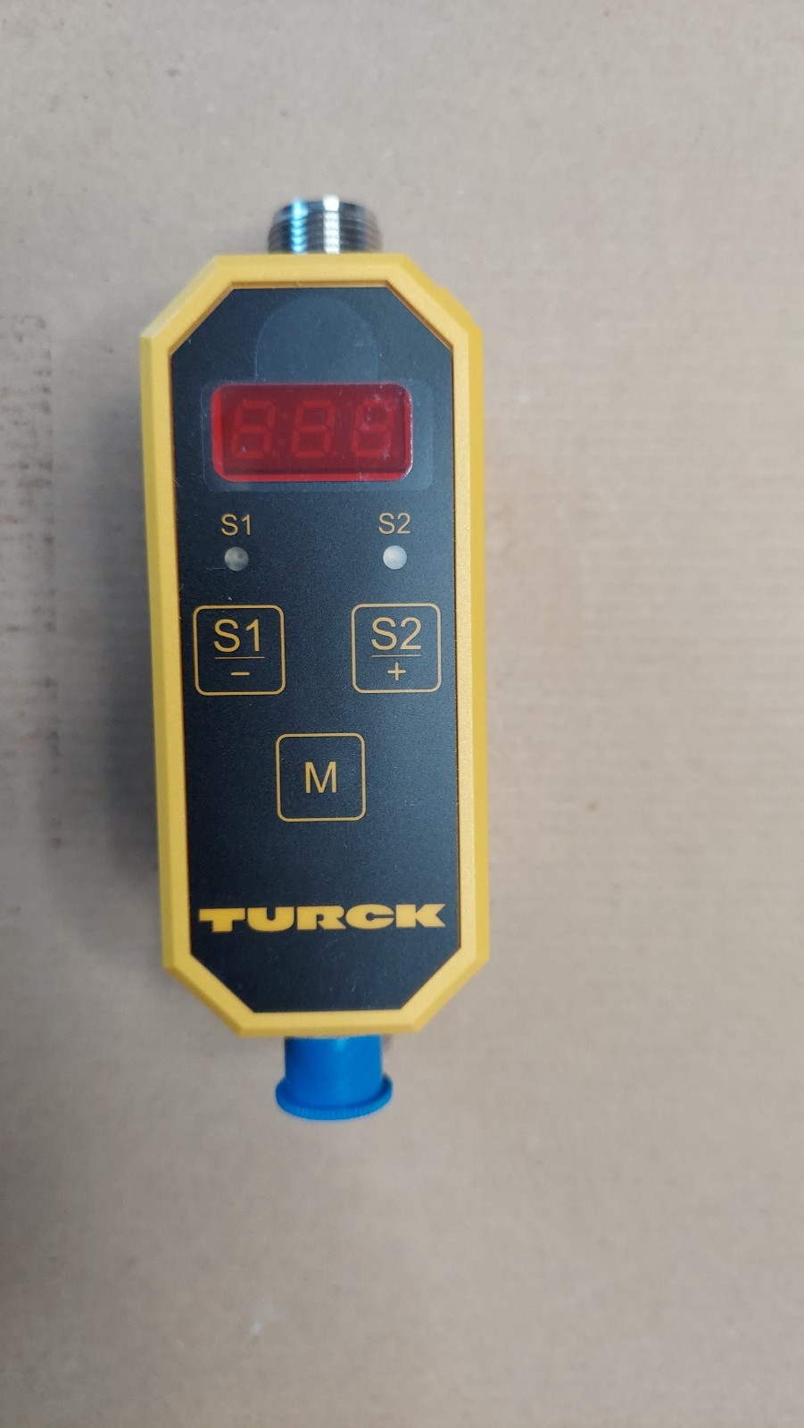 New Turck FCI-D10A4P-2ARX-H1160/D205 6870681 Inline Flow Monitor Sensor