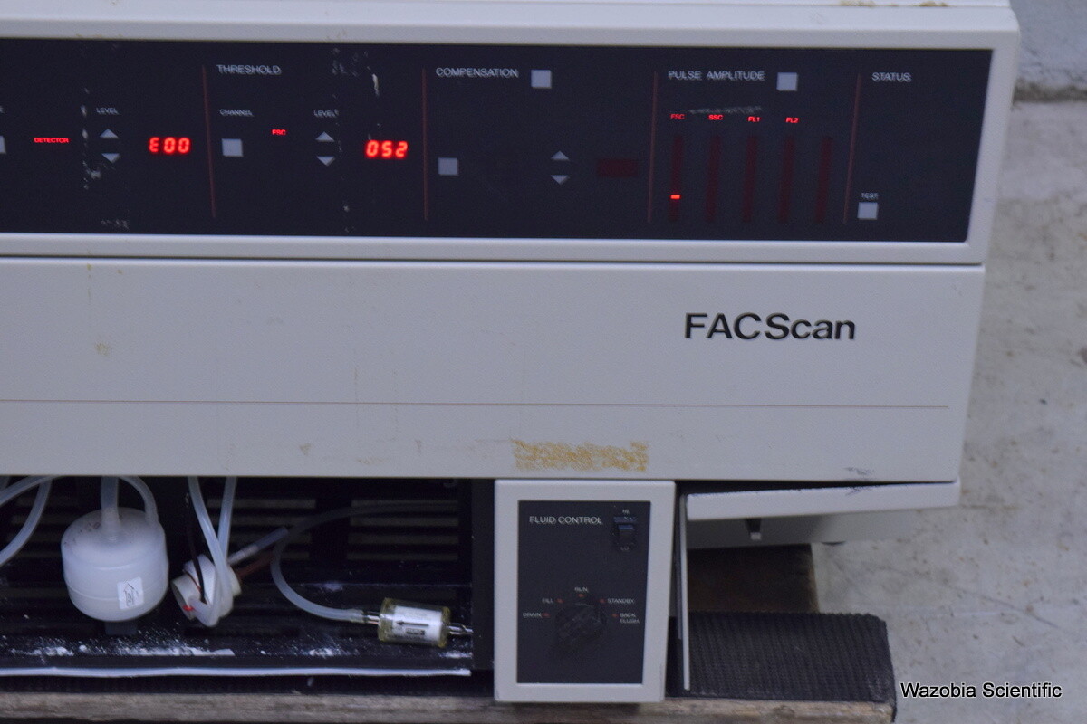 BD BECTON DICKINSON FACSCAN FLUORESCENCE ACTIVATED CELL ANALYZER WITH DETECTORS