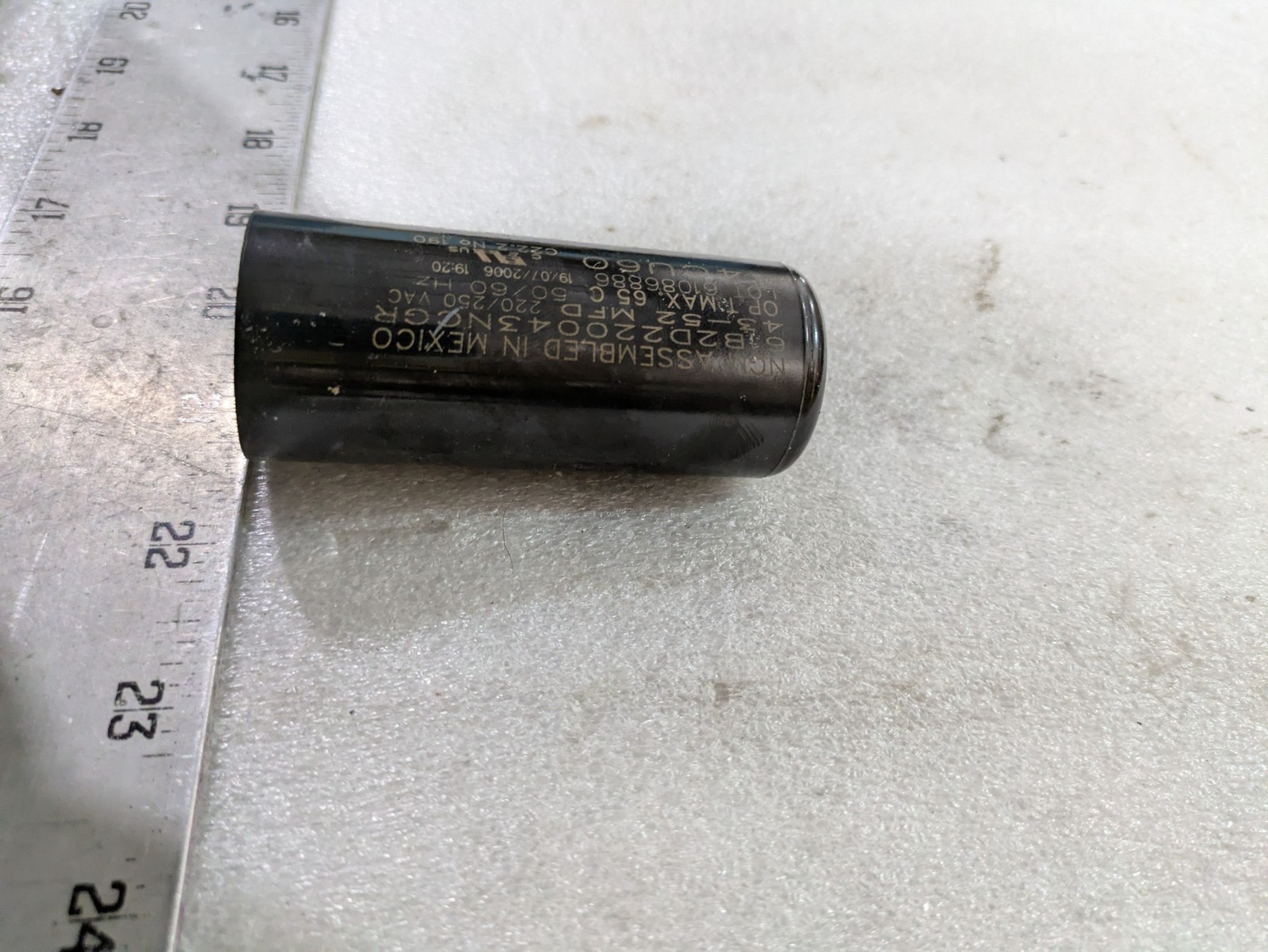 NGM 61B2D220043NCGR Motor Start Capacitor 43-52MFD 220-250VAC 50/60Hz Industrial