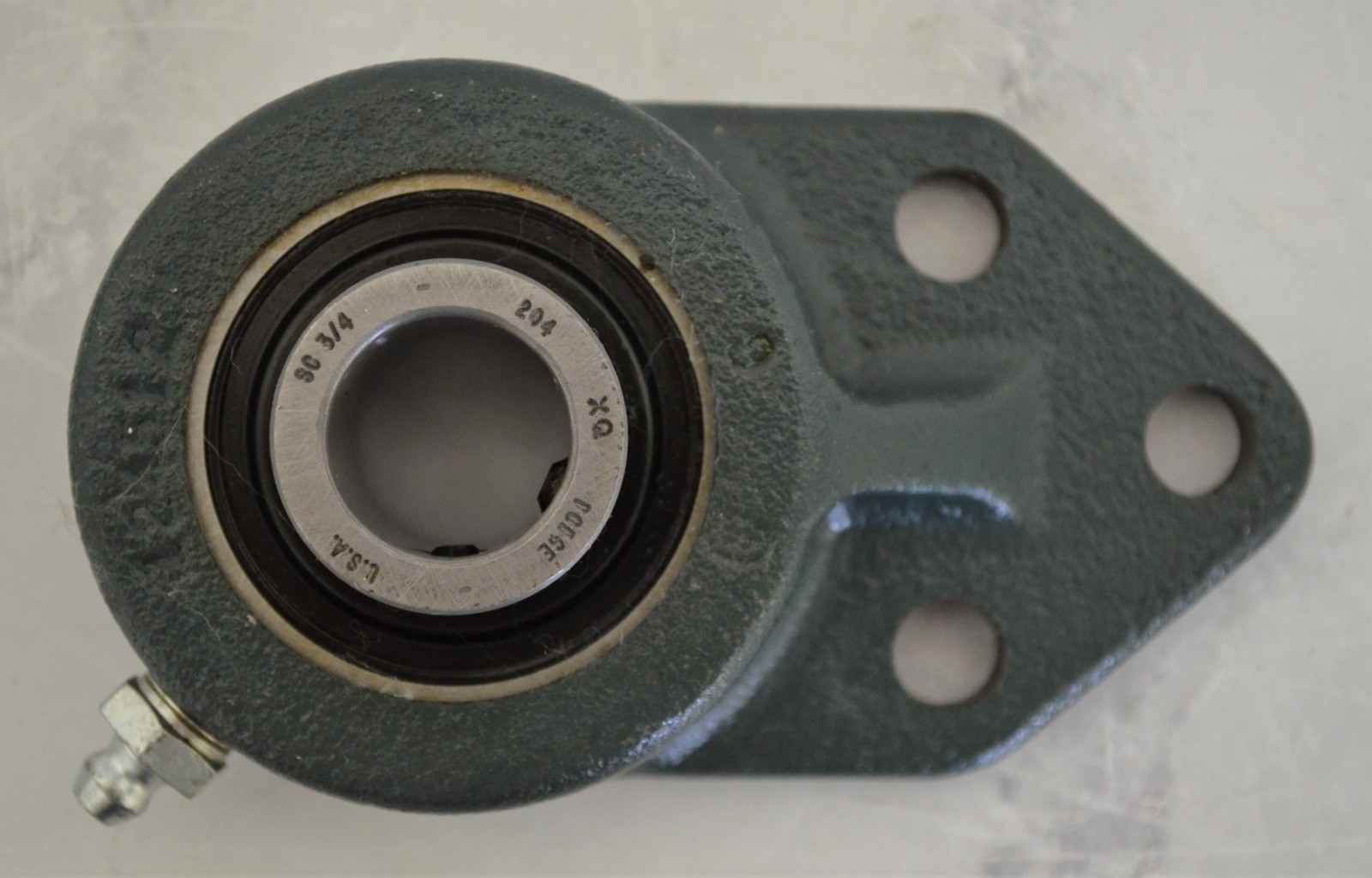 New Dodge 124437 SCFB 3B FLG 3/4″ 3 Bolt, Flange Mount Bearings