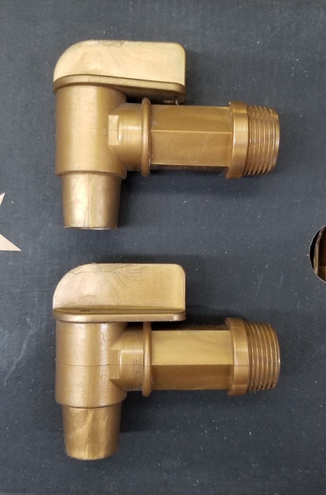 RIEKE FLOW-RITE Chemical Resistant 3/4″ Drum Barrel Faucet Spigot – (Lot of 2)