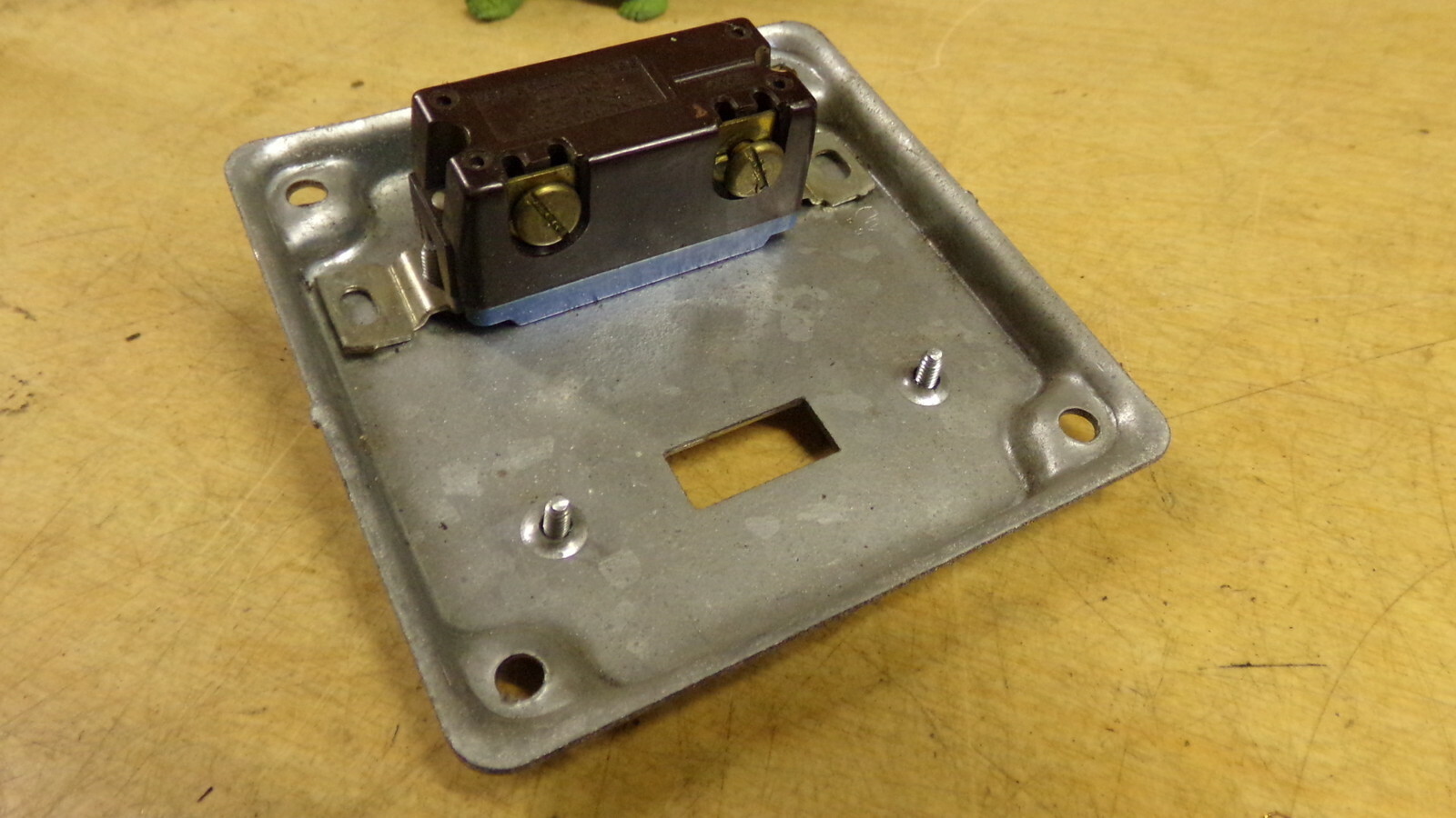 Switch Fed. Spec. W-6-896 *FREE SHIPPING*