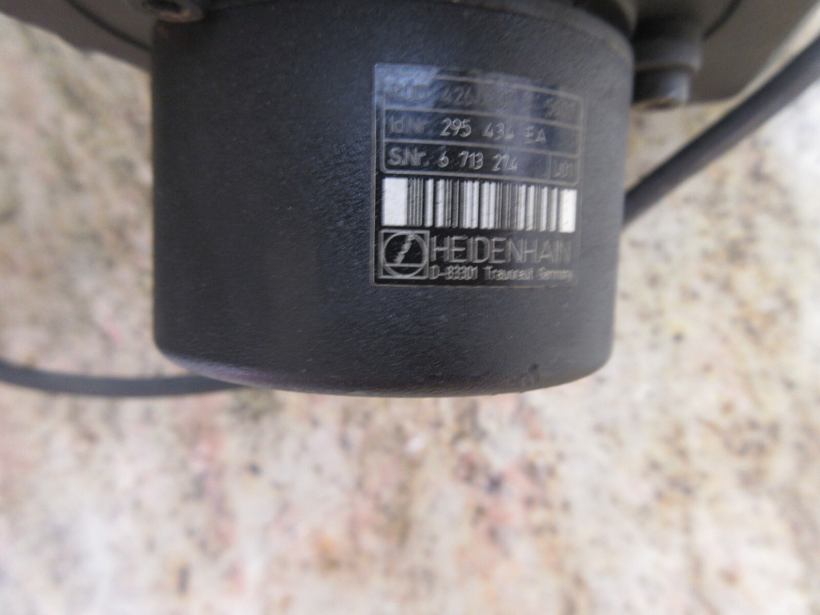 CINCINNATI MILACRON MAGNET MOTOR 1FT50760AC711-Z NR.E KN60 8292 1FT5076-0AC71-1