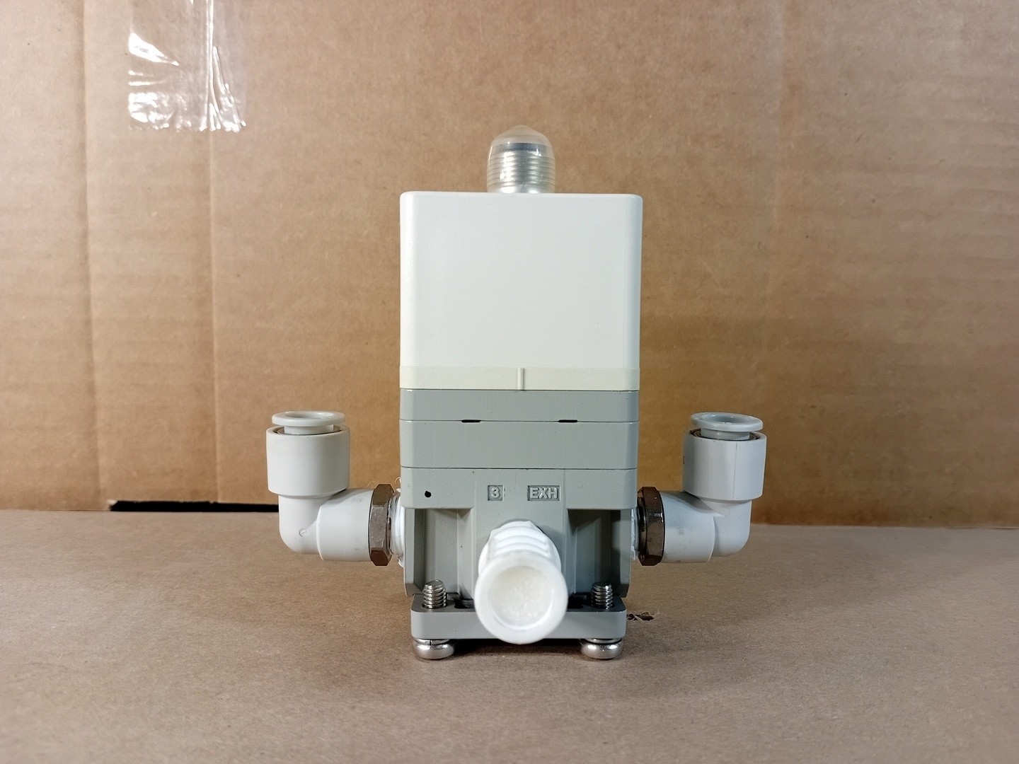 SURPLUS NEW SMC ITV2010-022S5 4-20 mA Input, 5-100 kPa Output Electro-Pneumatic