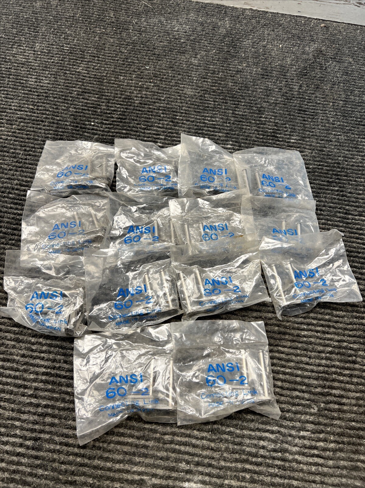 NEW LOT OF 14 ANSI 60-2 CONNECTING LINK * NEW IN FACTORY BAG *