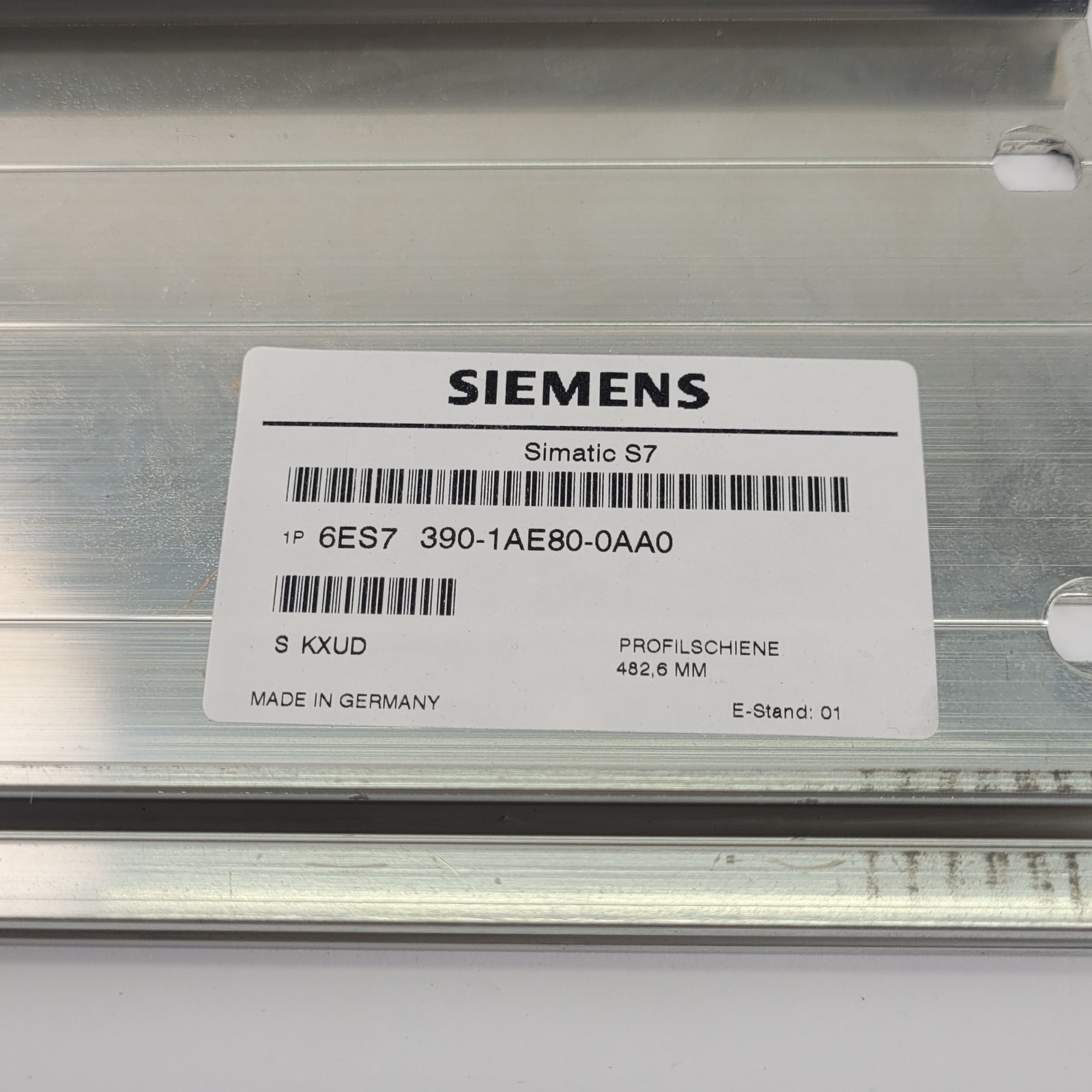Siemens 6ES7 390-1AE80-0AA0 Simatic Mounting Rail S7, 6ES7390-1AE80-0AA0 – NEW