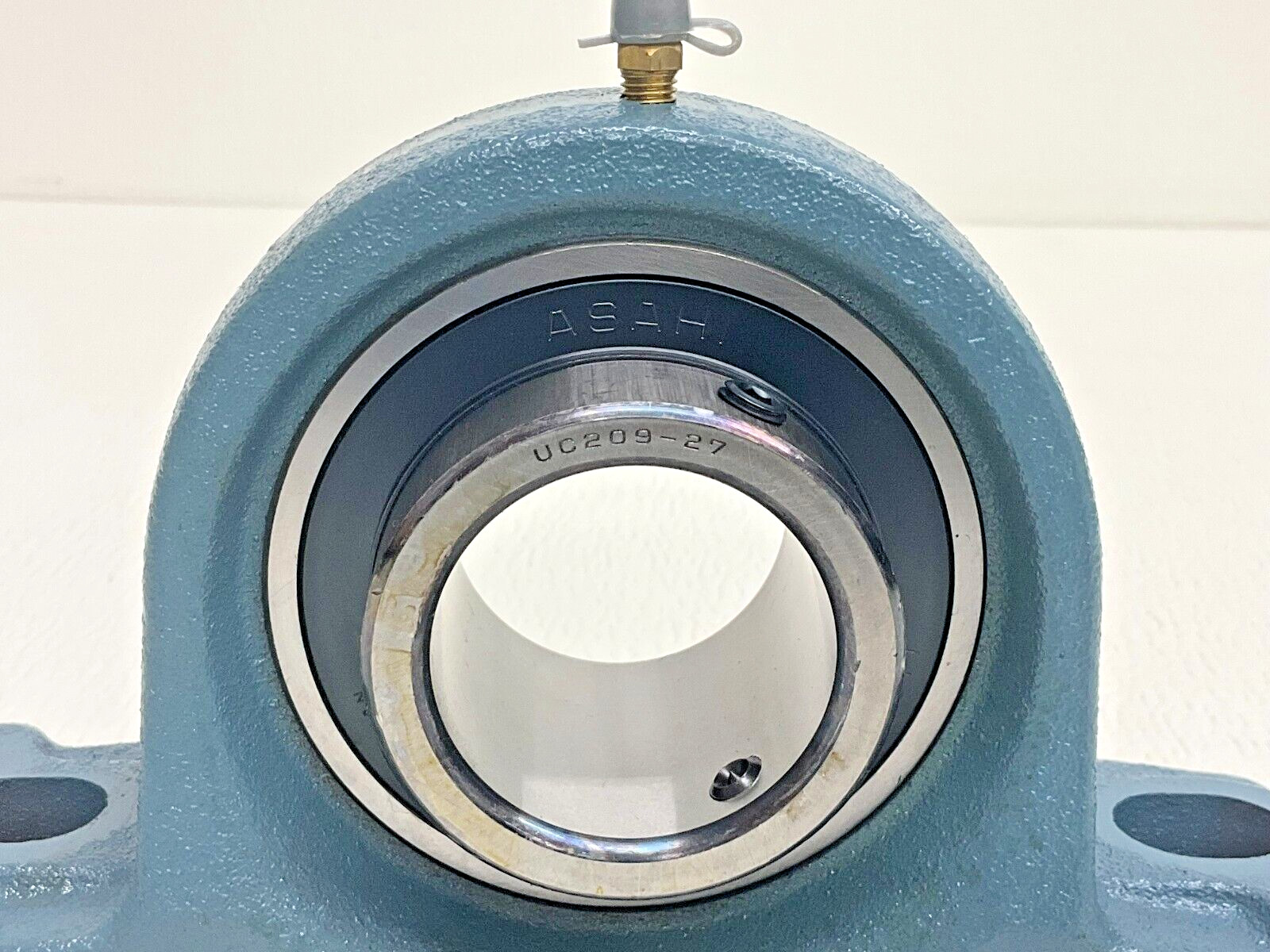 AMI Asahi UC209 Pillow Block Bearing UC209-27 P209 New (TBI)