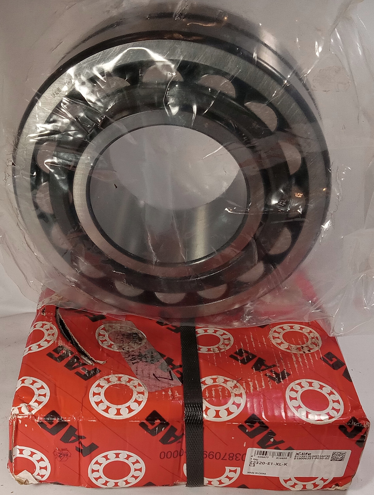 1 NEW FAG 22320-E1-XL-K C3 100 X 215 X 73mm ROLLER BEARING NIB ***MAKE OFFER***