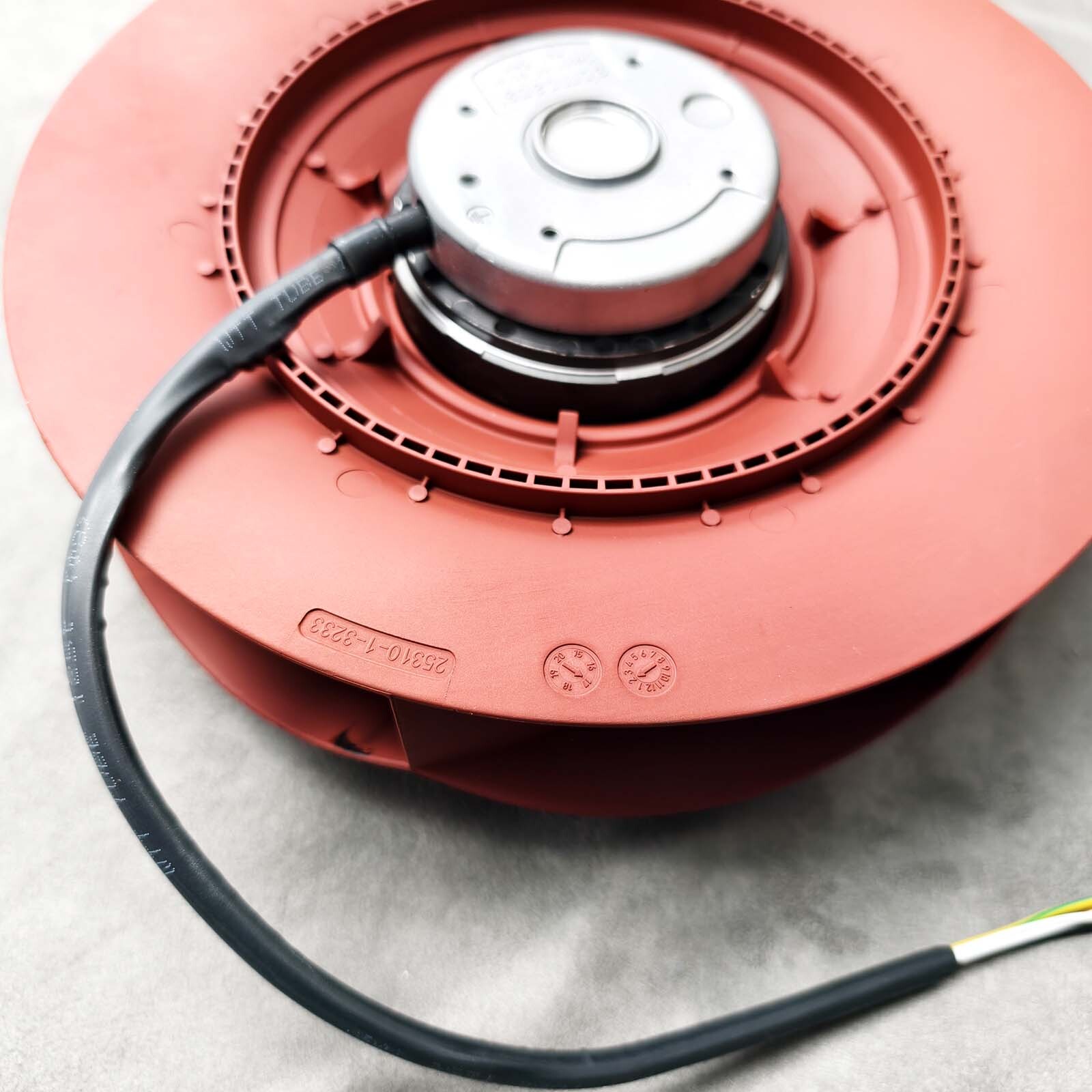 1pcs New Cooling Fan for R2D250-RA10-12 R2D250RA1012 400V