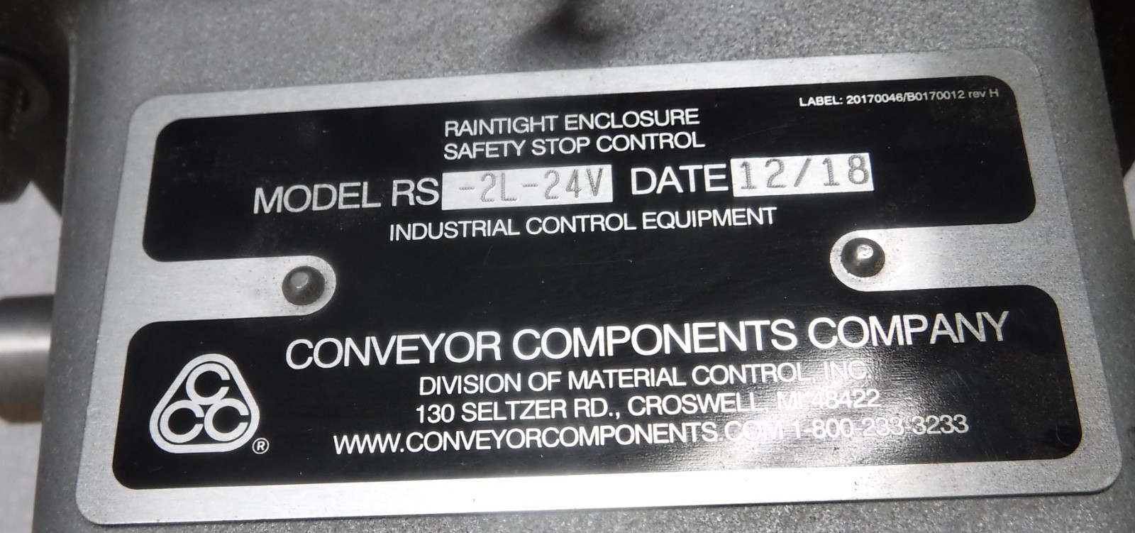 RAINTIGHT ENCLOSURE RS-2L-24V UNINSTALLED COND. FREE SHIPPING