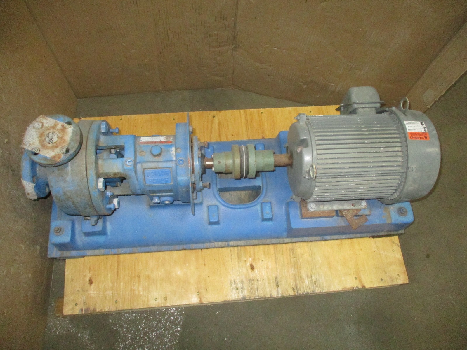 Unimount 5HP Electric Pump Enclosed High Efficient Motor Goulds Pump 52997PRX