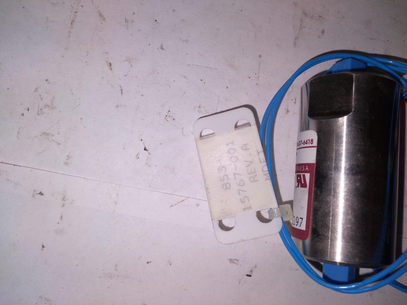 MALEMA FLOW SWITCH 645-009512-001 REV.A 120VAC 0.1A