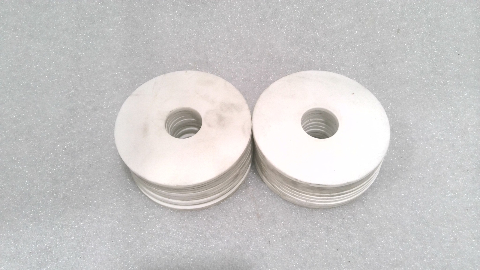 HARD PLASTIC FLAT WASHERS, 3″ OD X 1-13/16″ ID X 1/8″ THICK, (LOT OF 20)