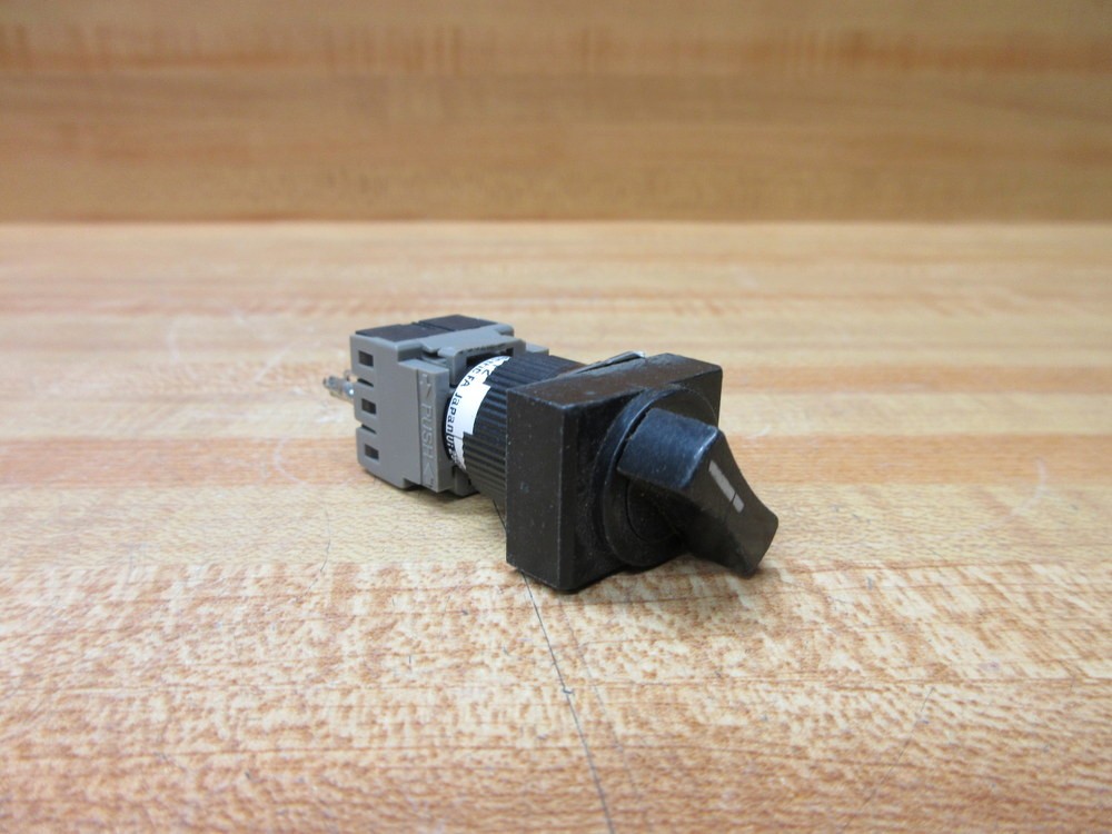 Fuji Electric AH164-P2 Selector Switch AH164P2