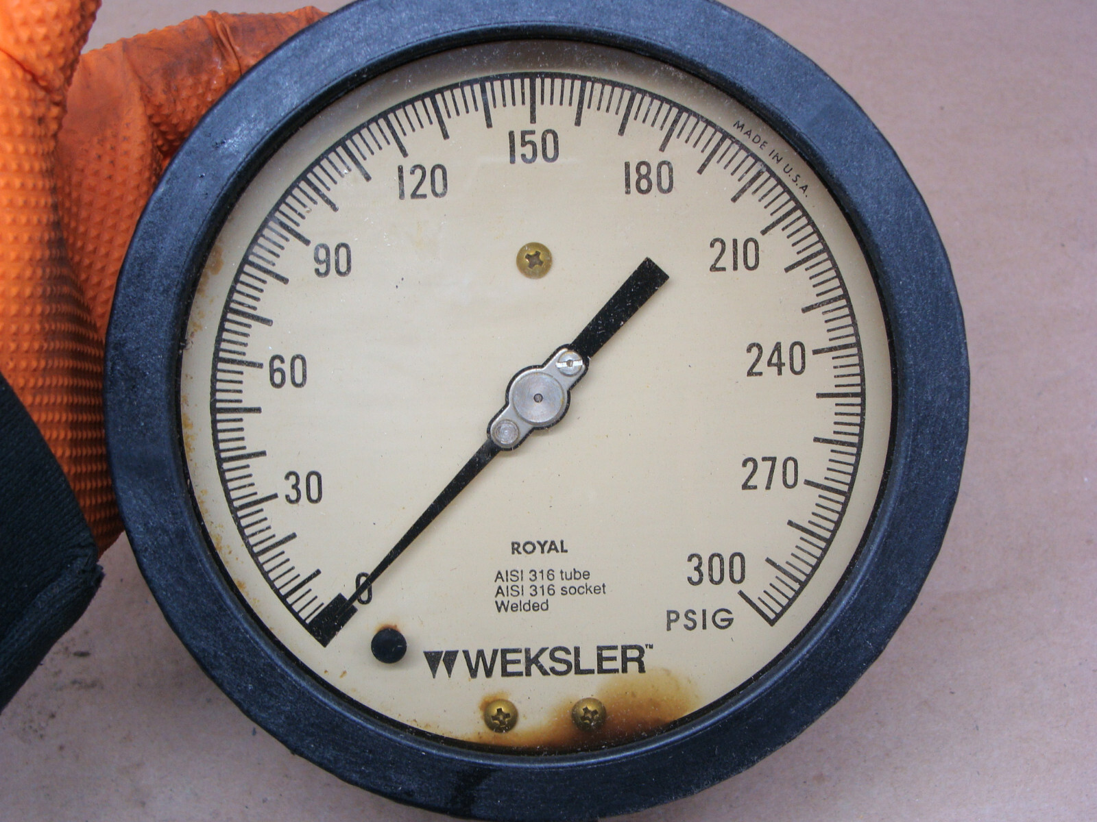 WEKSLER ROYAL AISI 316 TUBE / SOCKET GAUGE 0-300 PSIG