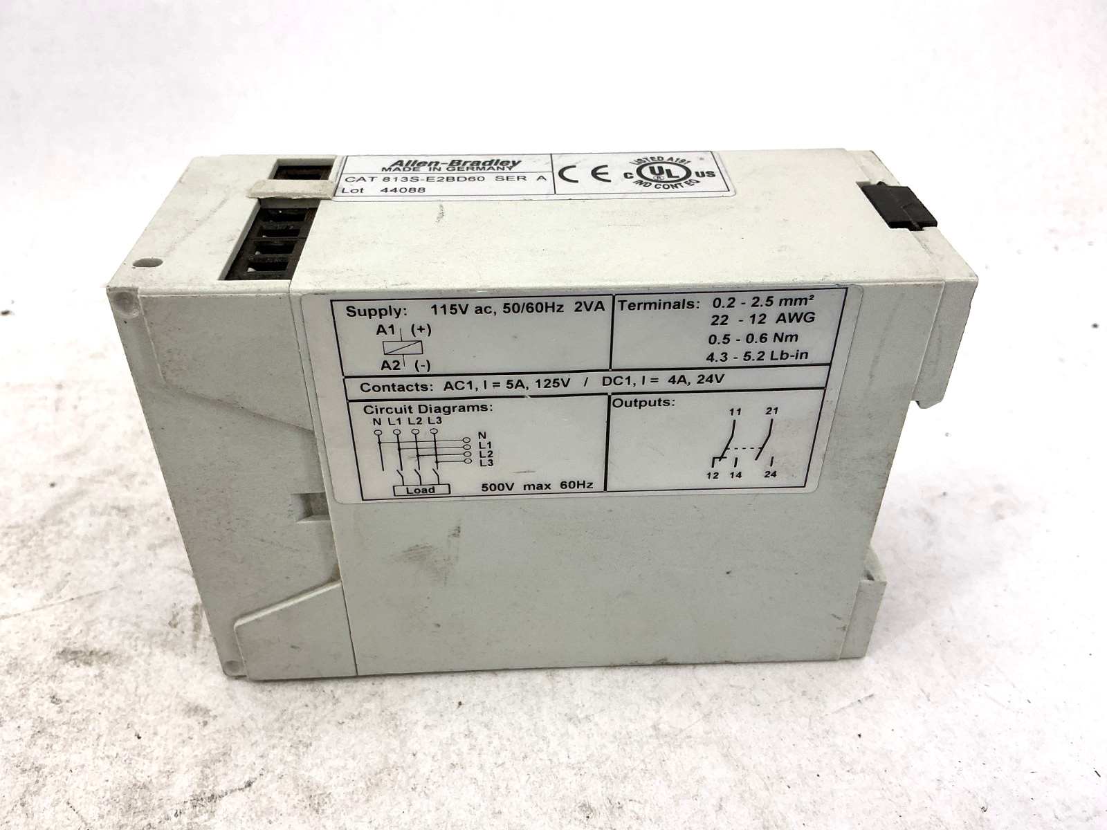 Allen Bradley 813S-E2BD60 Ser A Phase Monitor 115V 50/60HZ 500V Max