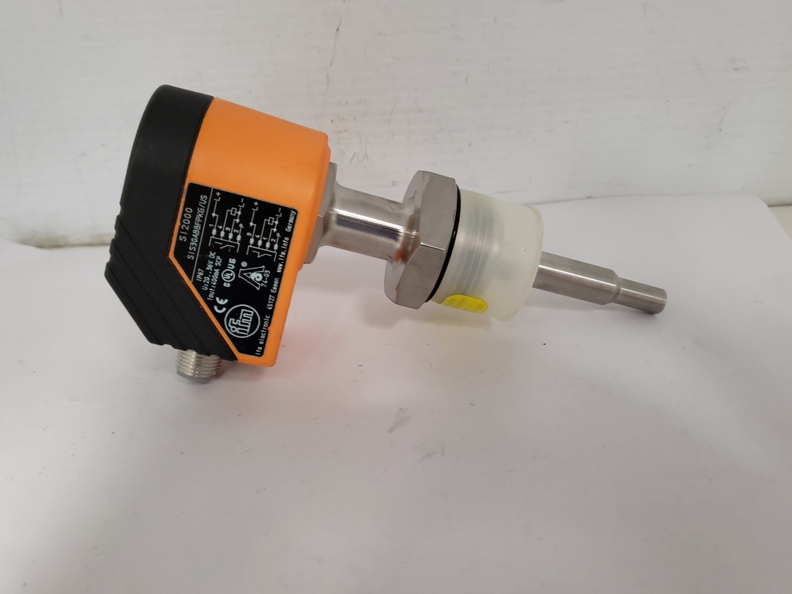 IFM ELECTRONIC SIS30ABBFPKG/US FLOW SWITCH 20-36 VDC 4 PIN (SI2000) NNB