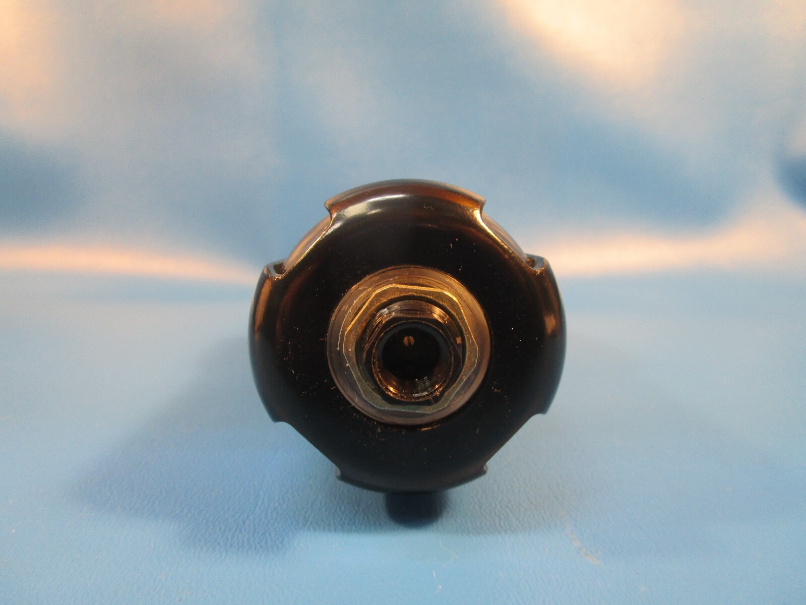 ARO P29234-604, Pneumatic Filter-regulator, 3/8″ AND 1/4″ PORTS, LAST ONE MISSIN