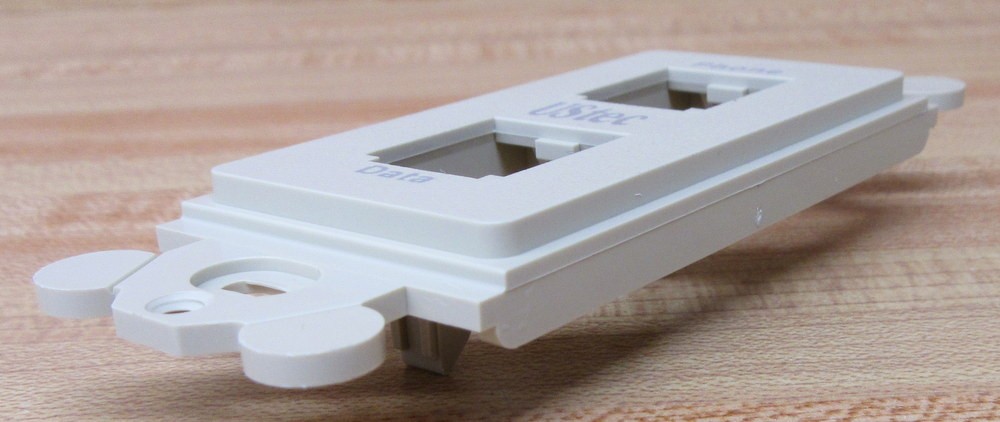 Panduit CFG2 Faceplate (Pack of 36)