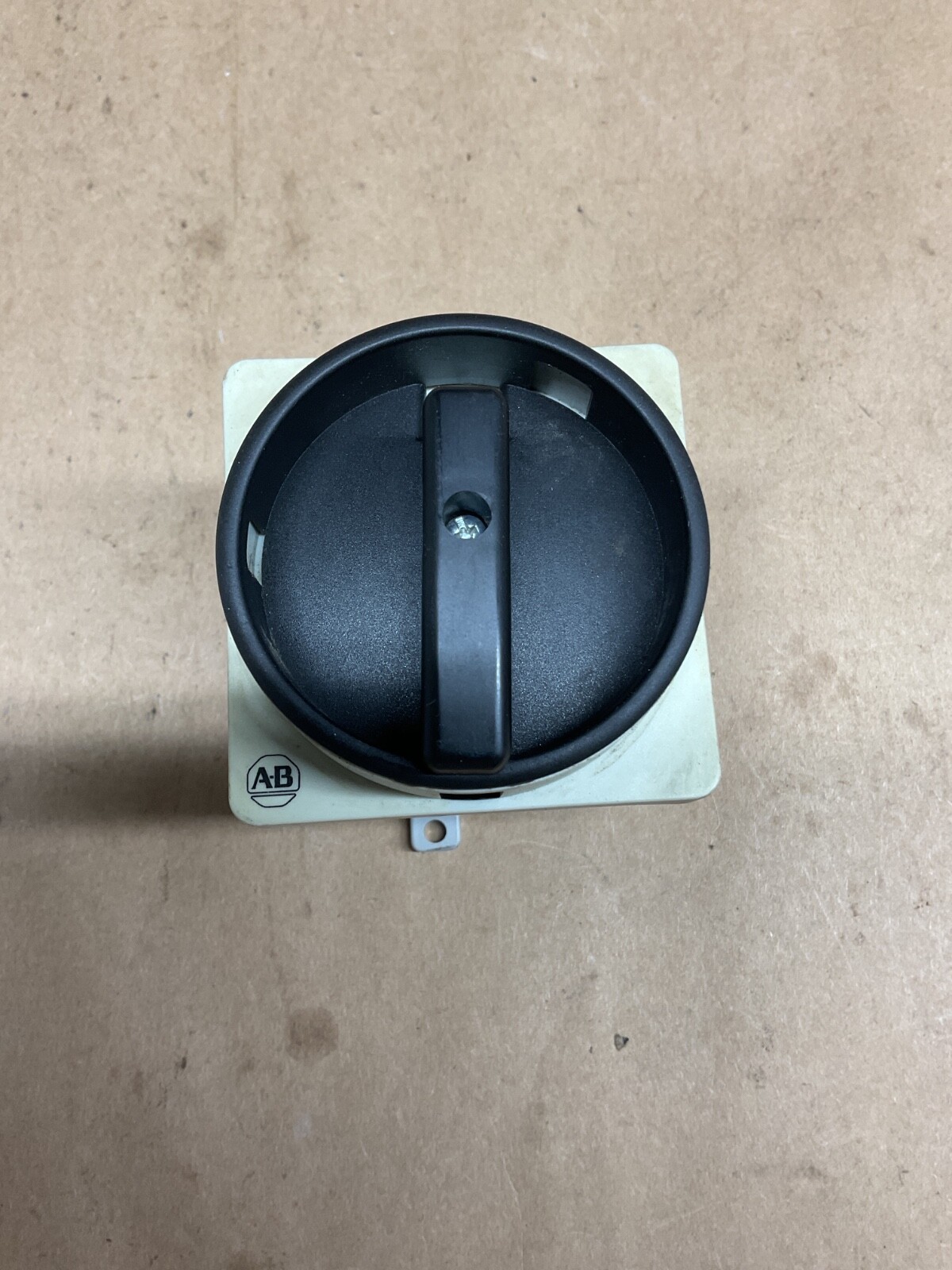 Allen Bradley 194E-E25-1753 Series B Disconnect Switch #4017PT168
