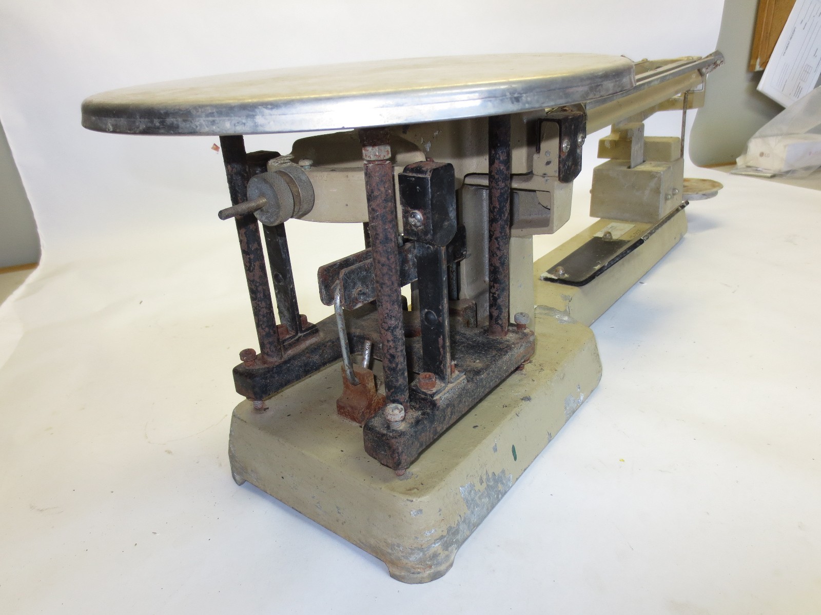 OHAUS TRIPLE BEAM SCALE – 20kg / 45lb CAPACITY – NO WEIGHTS