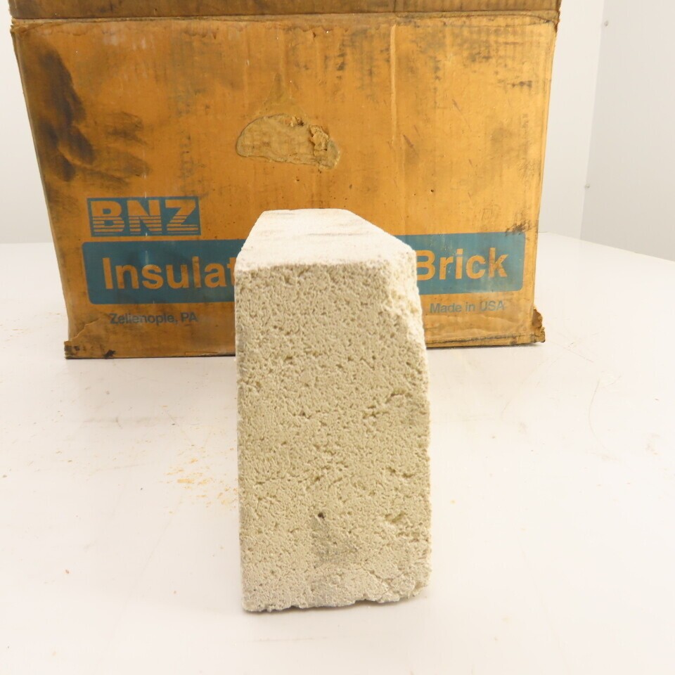 BNZ No.1 Arch Insulating Fire Brick 2600-¦ 9″ x 4.5″ x 2.5″ Box Of 8