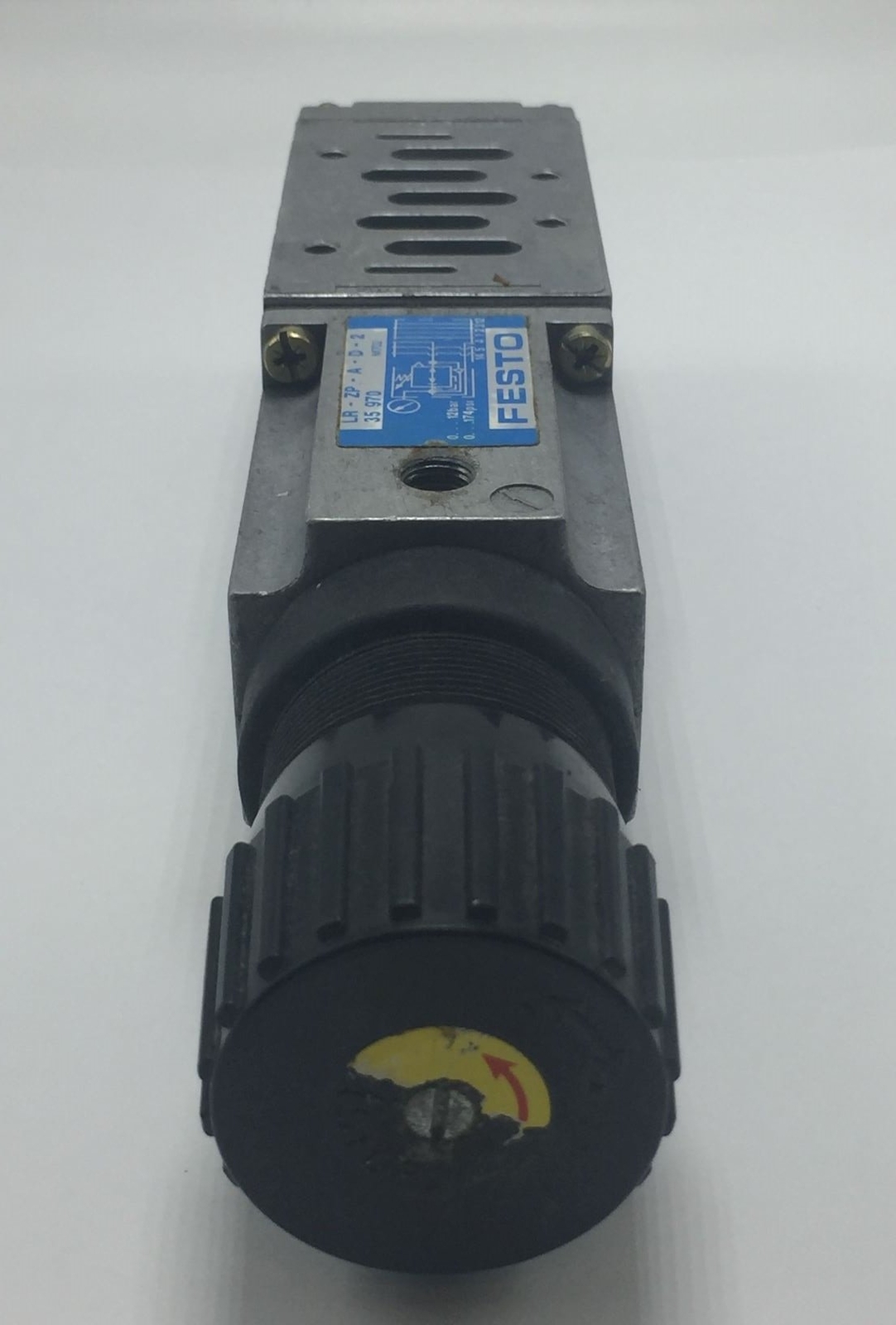 Festo LR-ZP-A-D-2 INTERMEDIATE PRESSURE REGULATOR PLATE 12BAR 174PSI PN# 35970