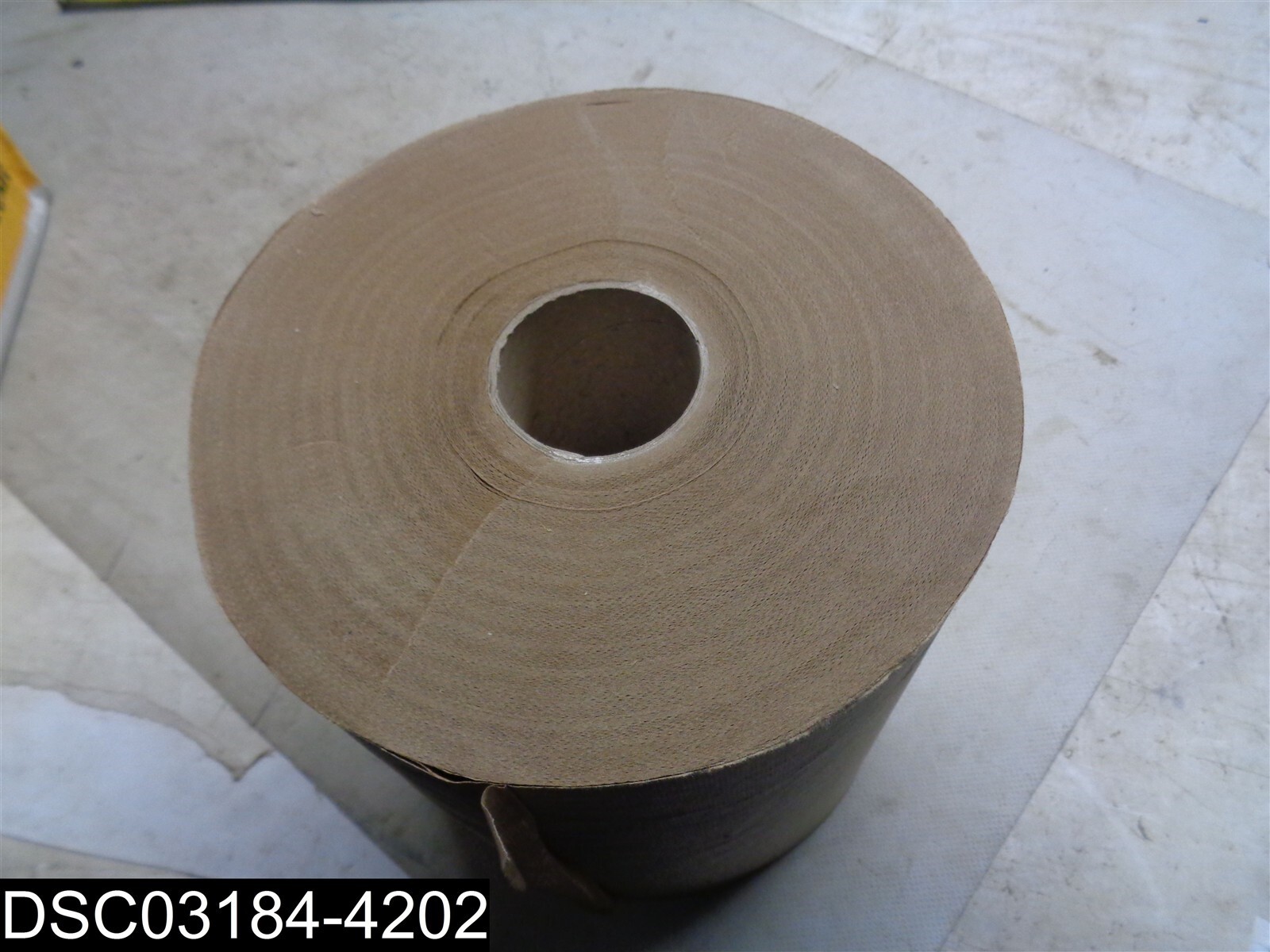 QTY=6: Amazon Commercial Kraft 800′ Hard Towels 1 Ply 840095804110
