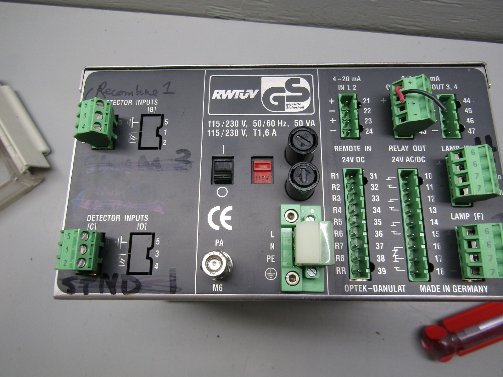 Optek C4000 Series Photometric Converter