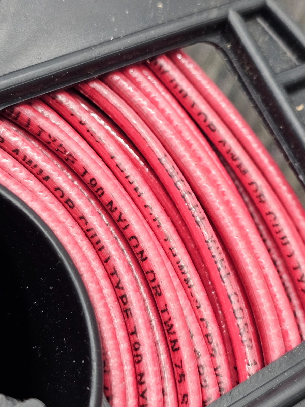500FT Encore Wire Spool T-90 Nylon-TWN75 Red Wire 500′