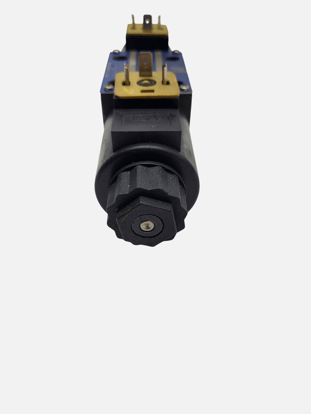 NEW NORTHMAN SWH-G02-C2-D24-20 DIRECTIONAL CONTROL VALVE 24VDC