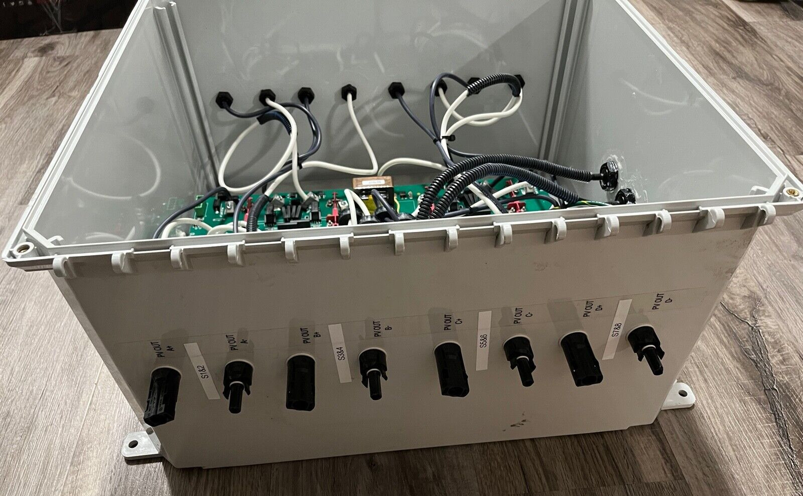 Alencon Systems LLC GARD-1000-V2 Ground Arc & Rapid Disconnect Unit, Gray