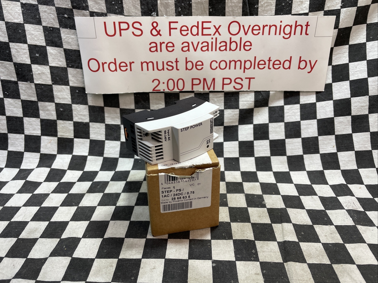 Phoenix Contact 2868635, STEP-PS/ 1AC/24DC/0.75, Power Supply, SHIPSAMEDAY#103Q5