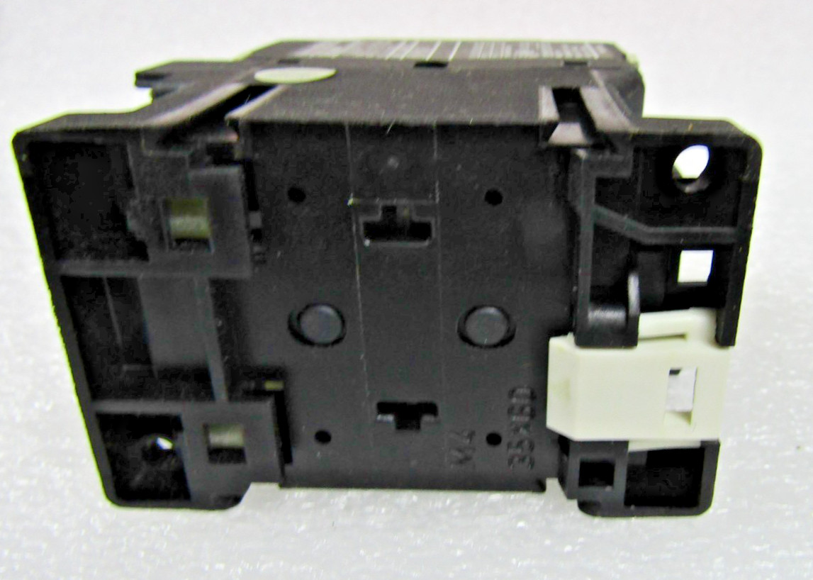 ✌️KLOCKNER MOELLER DIL00 M 3 POLE CONTACTOR COIL 110VAC