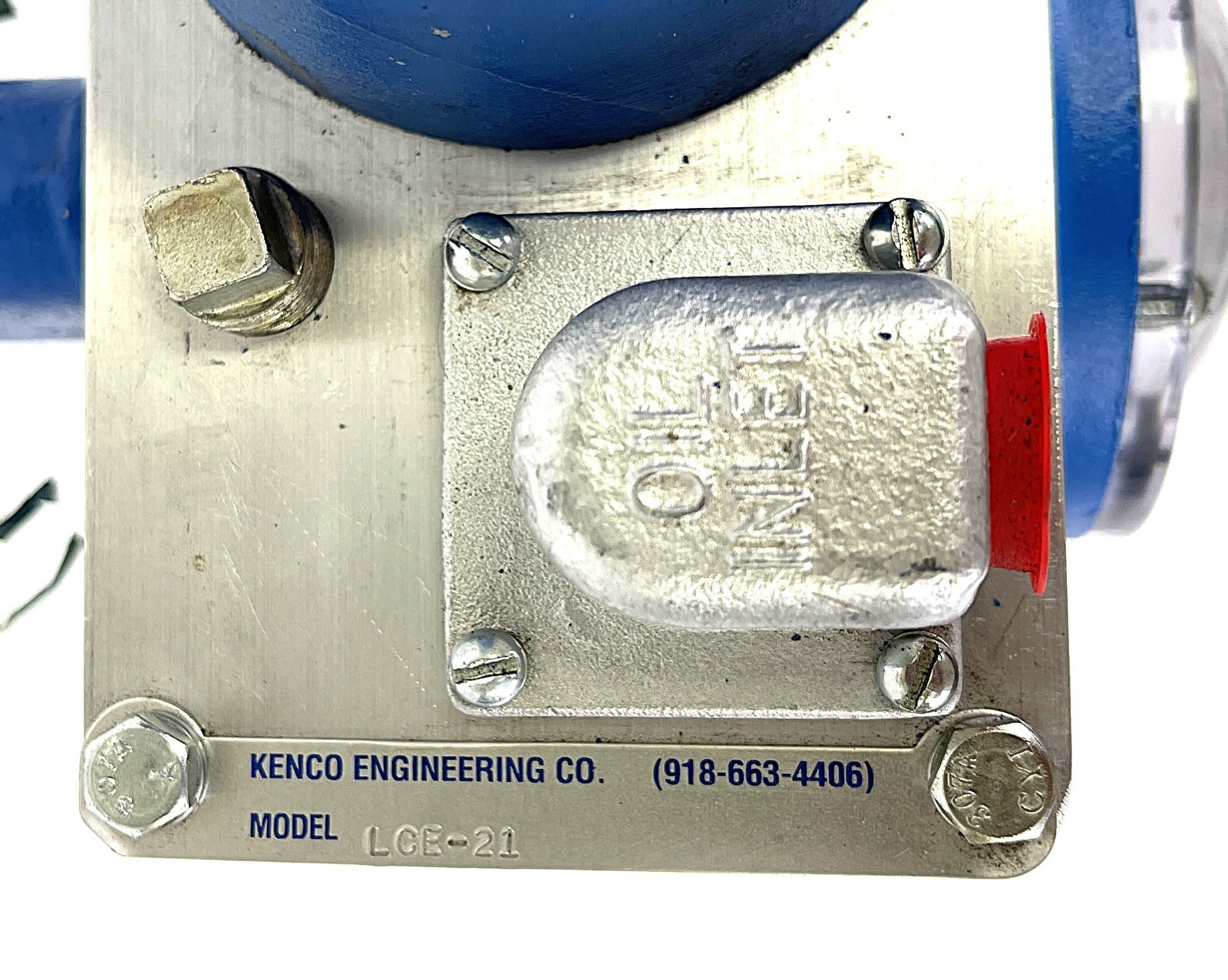 KENCO, LCE-421, HIGH PRESSURE 70 PSI, 3/8″ VENT, OIL LEVEL CONTROLLER, SURPLUS