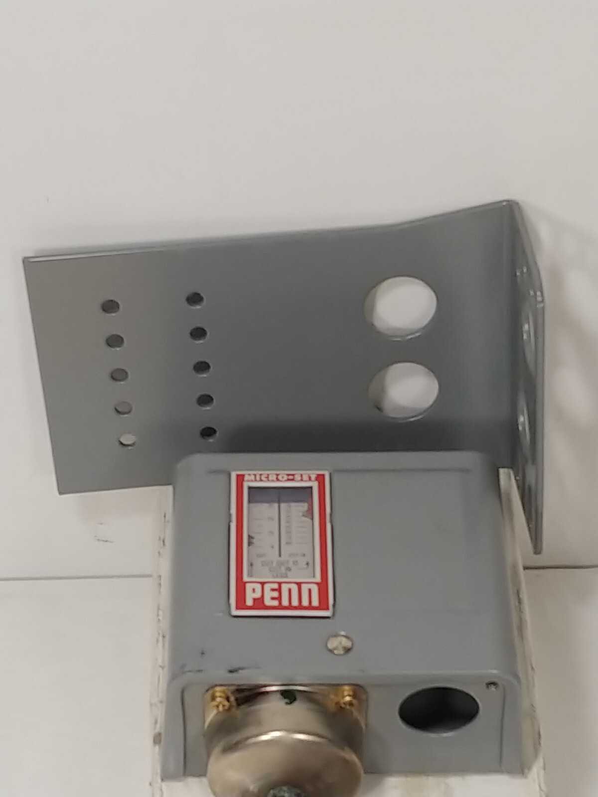 JOHNSON CONTROLS P70AB-12E / P70AB12E MICRO-SET PRESSURE CONTROL 4E039