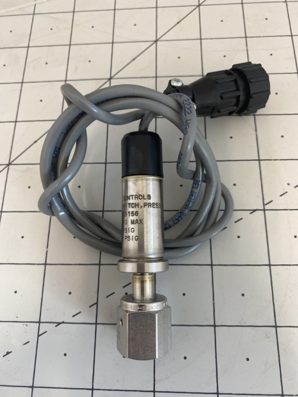 ITT Industries Aerospace Controls Neo-Dyn Switch Press Assy PN: 98087-173P5S156