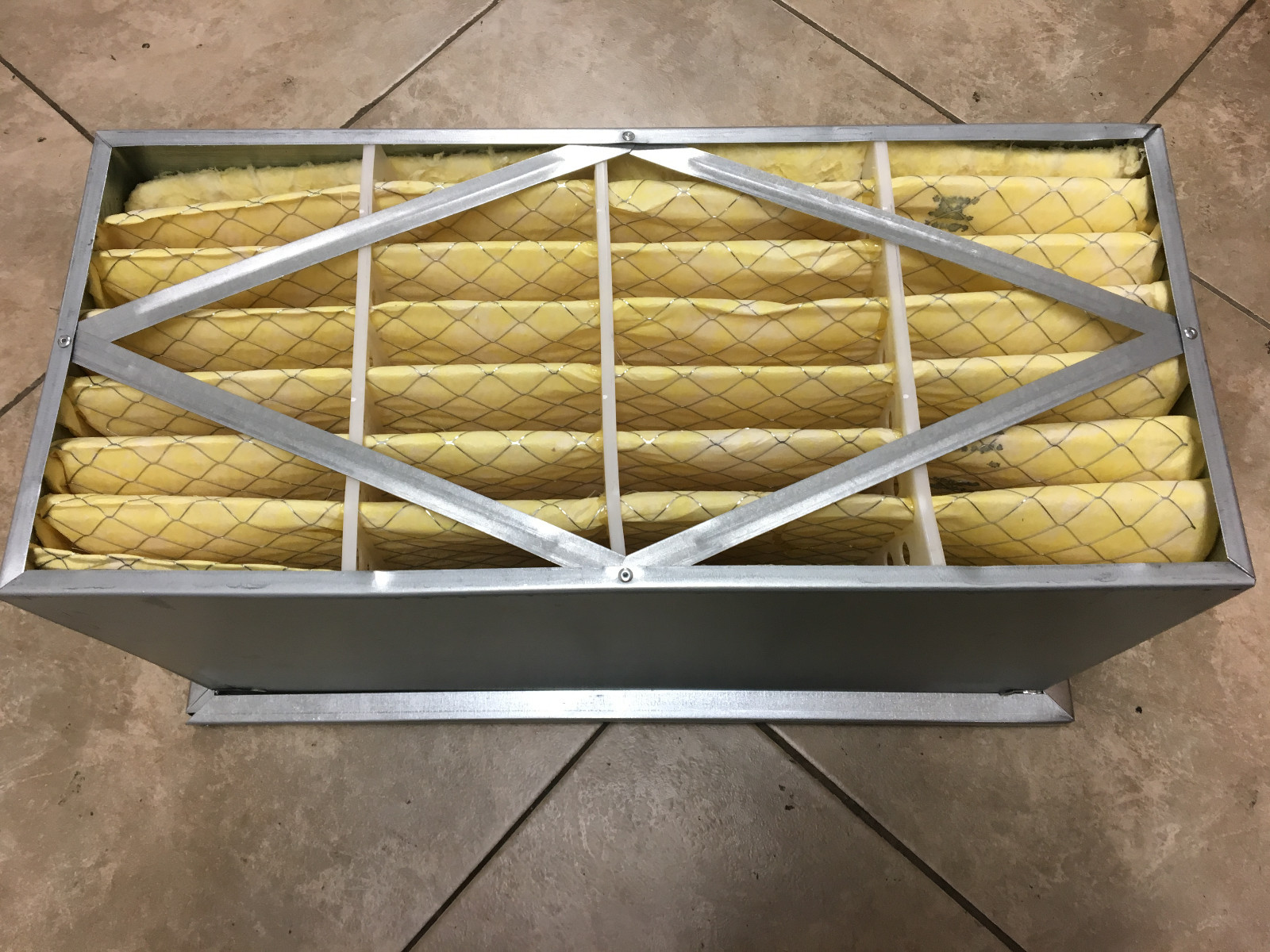 Airguard 1174903 Vari Pak Model R803 REG 24x12x12 Air Filter