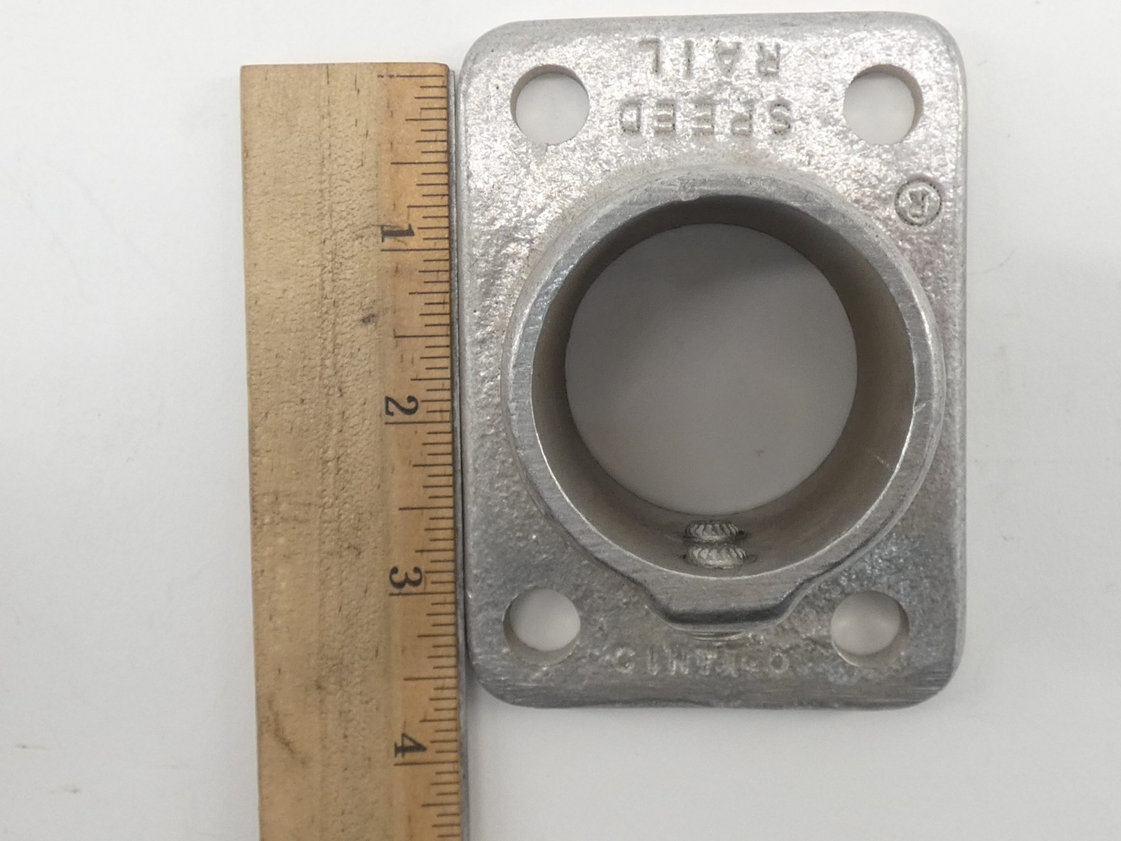 Cinti.O Speed Rail 1-11/16″ Pipe Rail Flange Structural Fitting – NEW Surplus!