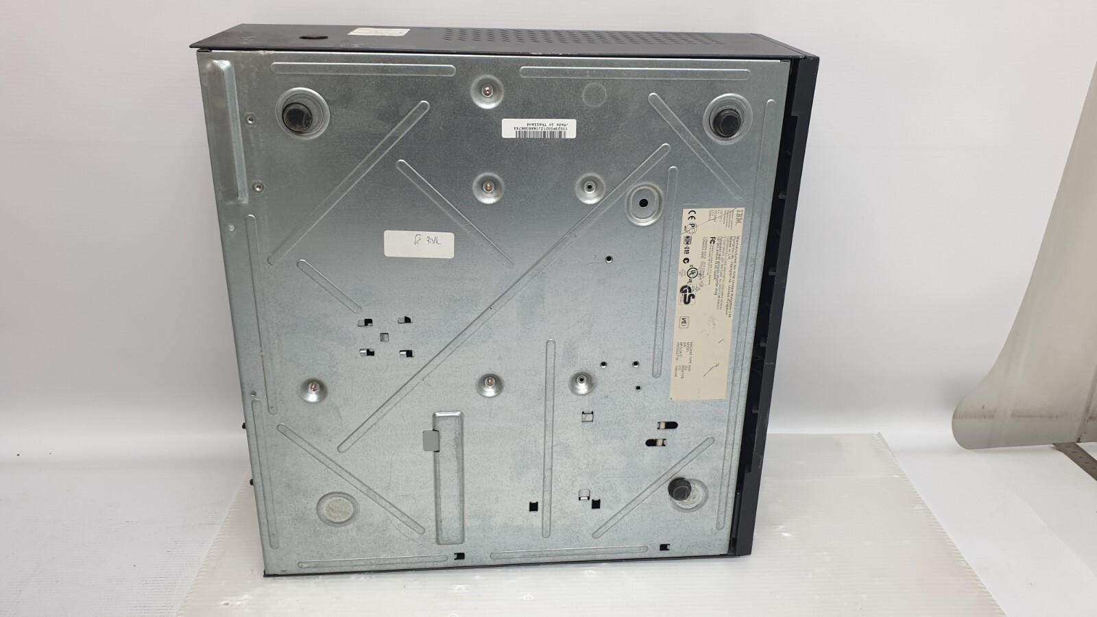 APPLIED MATERIALS IS&T IBM NetVista 8305-JGJ Desktop PC