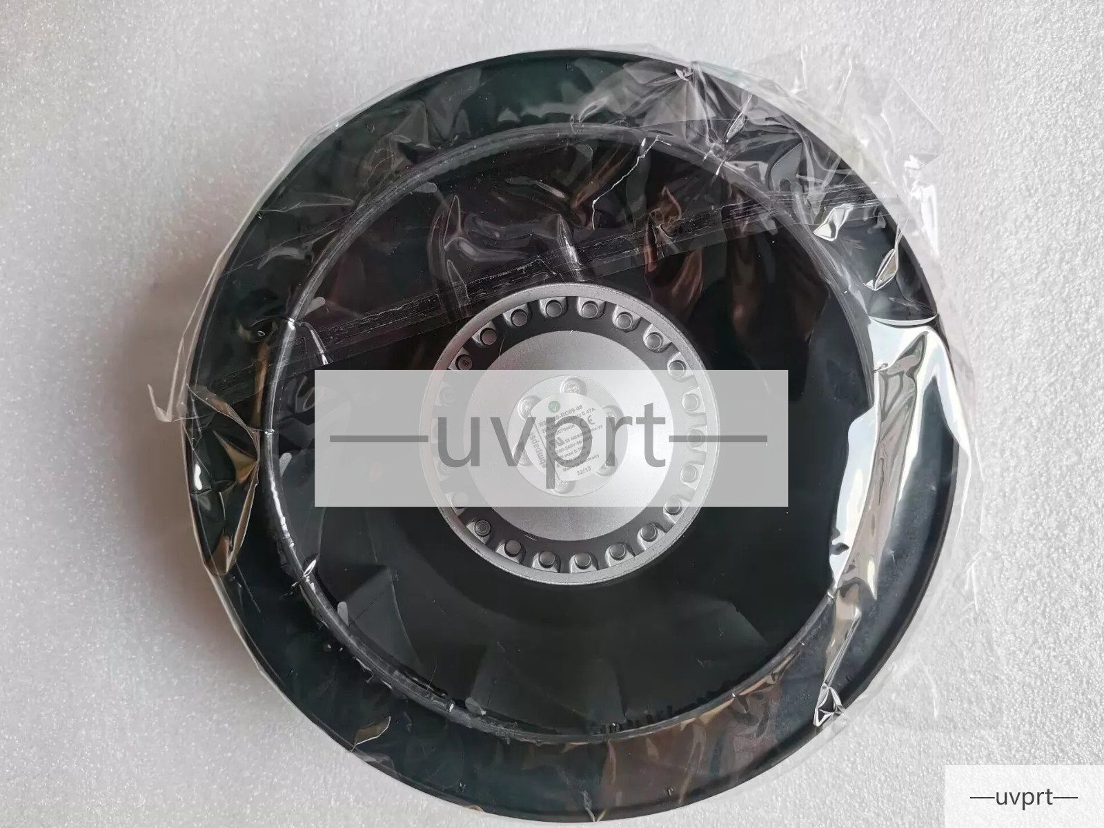 New Original R3G220-RC09-08 Centrifugal Fan 200-240VAC 0.47A 51W Free Ship