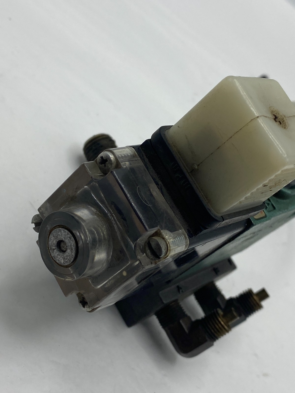 Numatics 237-214 Solenoid Coil LR30135 120V/60Hz 110V/50Hz 0.09Amps