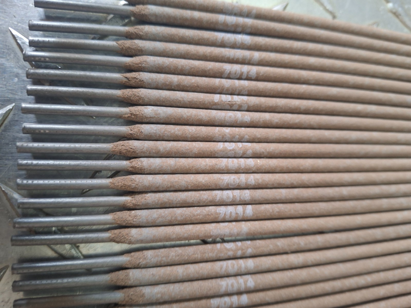 Harris Alloy E7014 3/32 x 14″ Welding Sticks Mild Steel MIG TIG Electrode Sticks