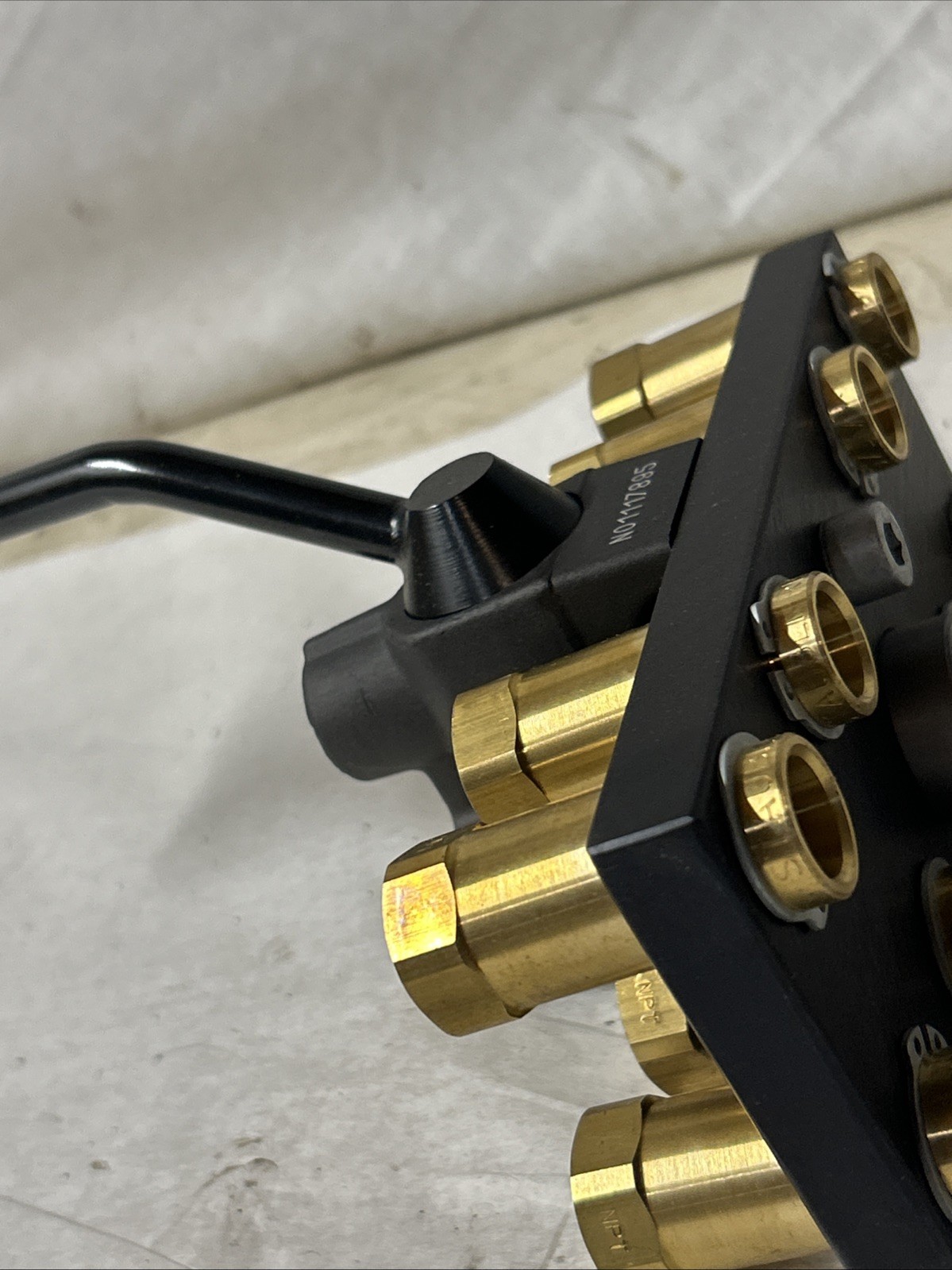 JBL Systems DD2CP-F 4 station pneumatic press coupler GMNA M-1948