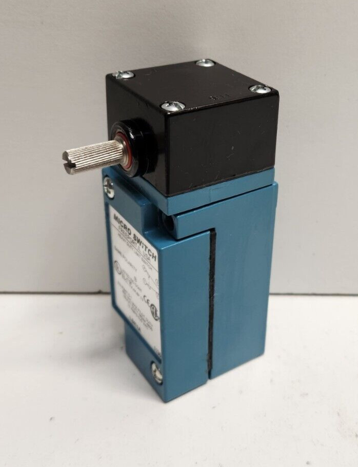 NEW OLD STOCK! HONEYWELL MICRO-SWITCH 10A 600V LIMIT SWITCH LSR1A