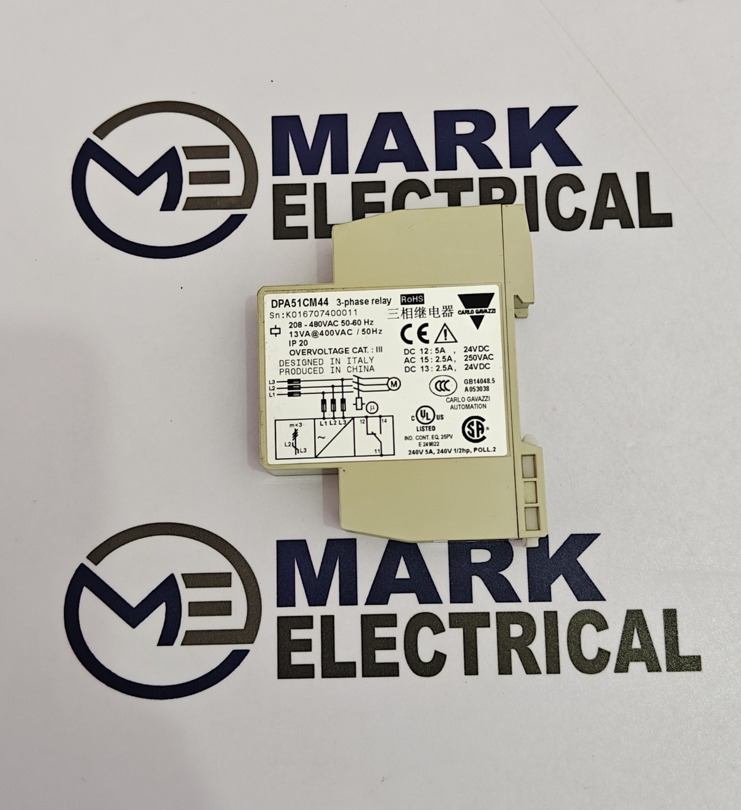 CARLO GAVAZZI DPA51CM44 3-PHASE RELAY VOLTAGE 220VAC/24VDC FAST SHIPPING
