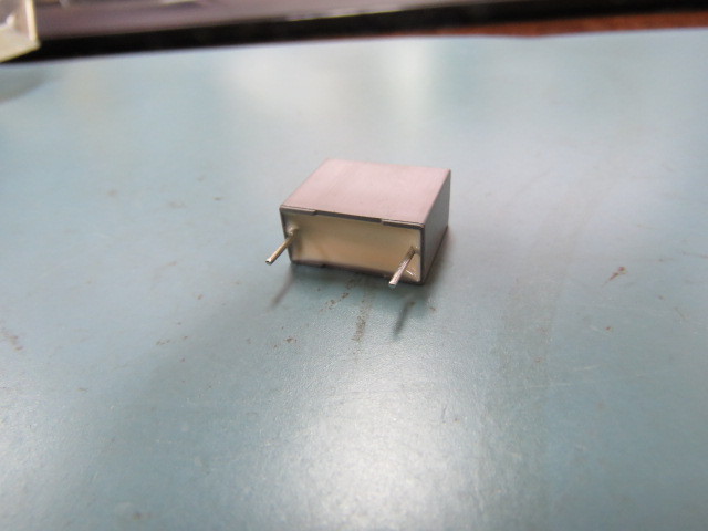 ARCOTRONICS R60II4100AA30K Qty of 50 per Lot Uf VDC 15 10%