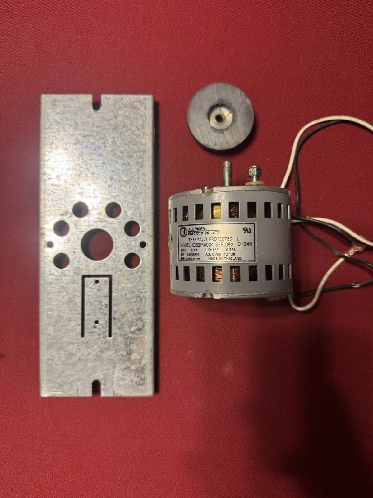 Crathco 1068 Motor for Beverage Dispensers, Includes Bracket. Magnet.,115v 60Hz